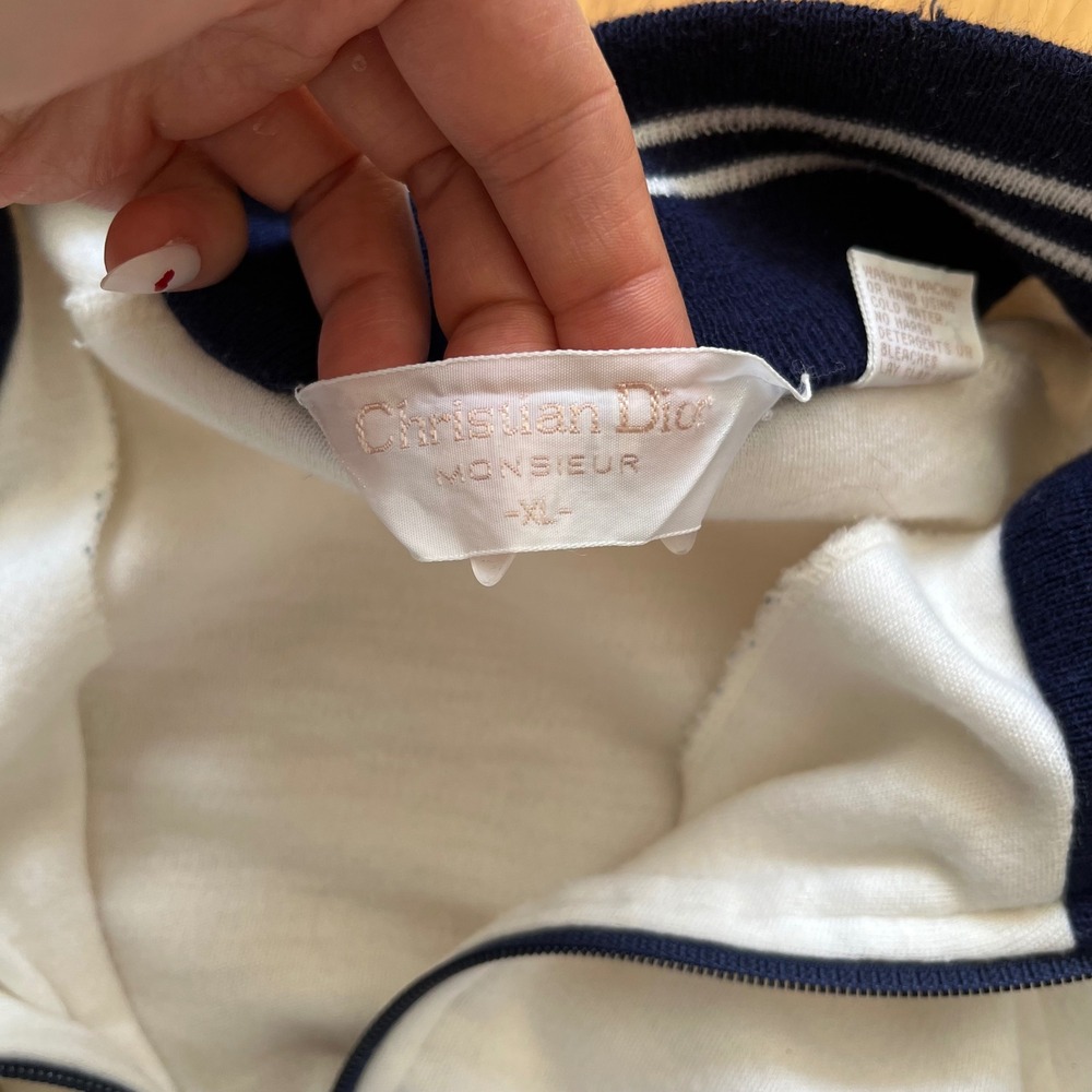 Dior White and Navy Zip-Up Performance Jacket - Picture 3 of 12